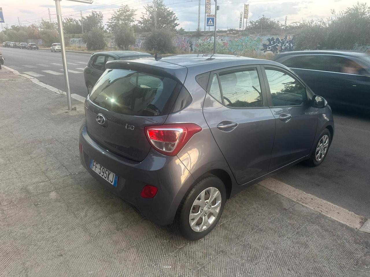 Hyundai i10 1.0 LPGI Econext Sound Edition