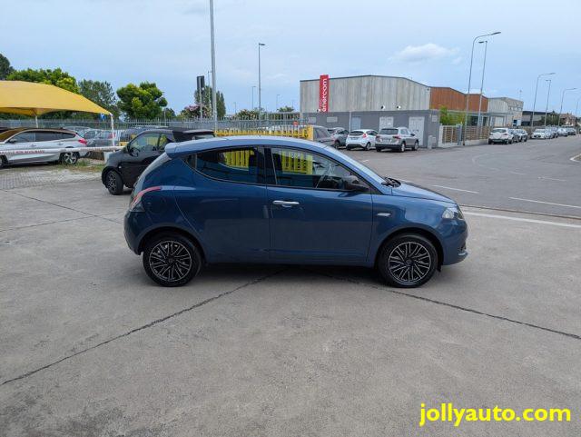 LANCIA Ypsilon 1.0 FireFly 5P S&S Hybrid Gold 5 posti - Ruotino