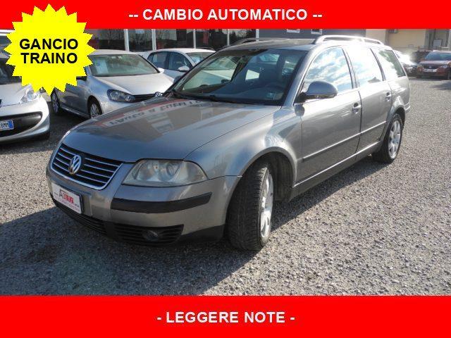 VOLKSWAGEN Passat Variant 1.9 TDI 130cv Trendl. autom.- LEGGERE NOTE