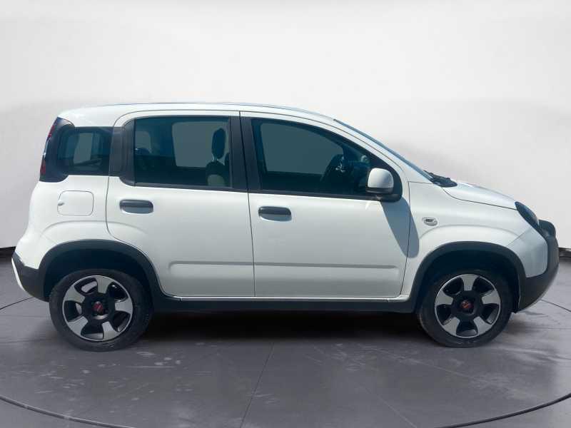 FIAT Panda 1.0 firefly hybrid Cross 70cv 5p.ti