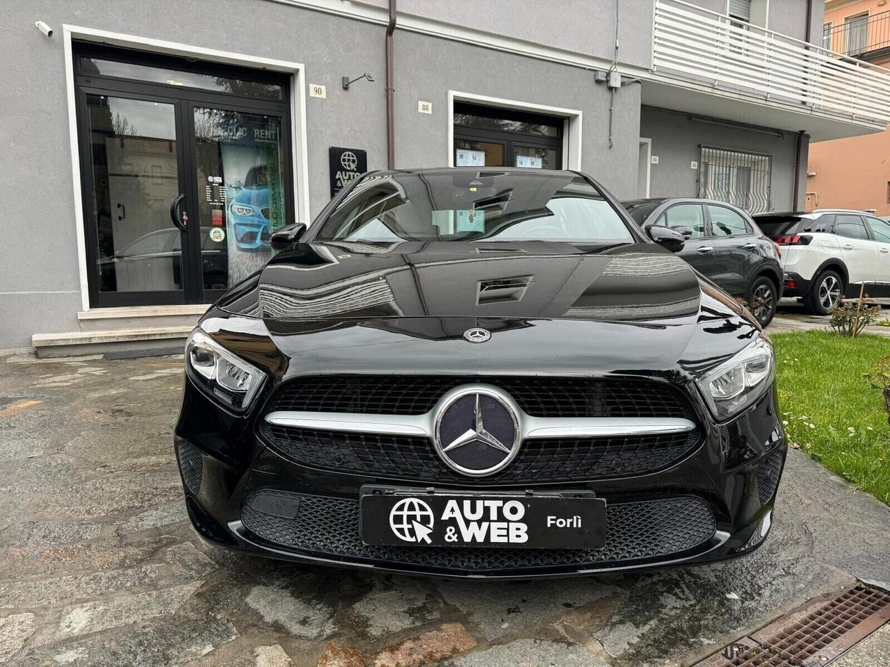 MB CLASSE A 180D AUTOMATIC BUSINESS NAVI