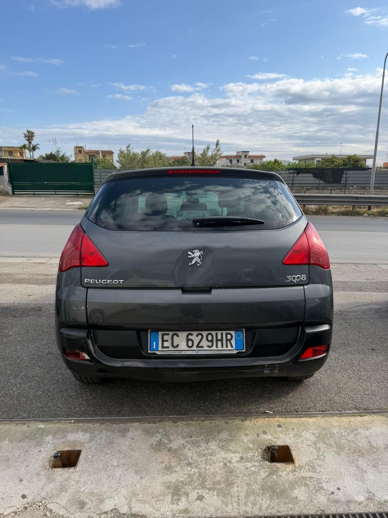 Peugeot 3008 1.6 HDi 110CV Premium