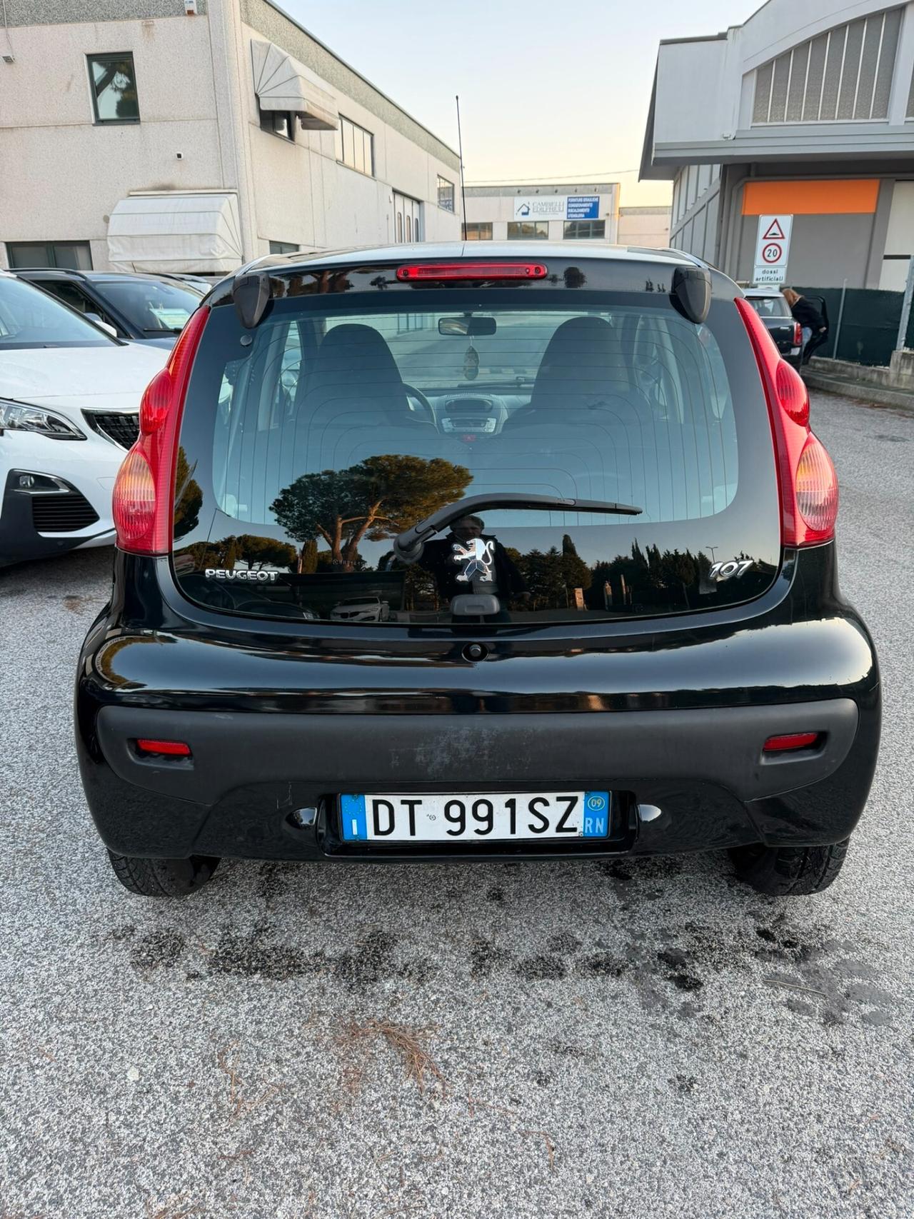 Peugeot 107 km 89.800