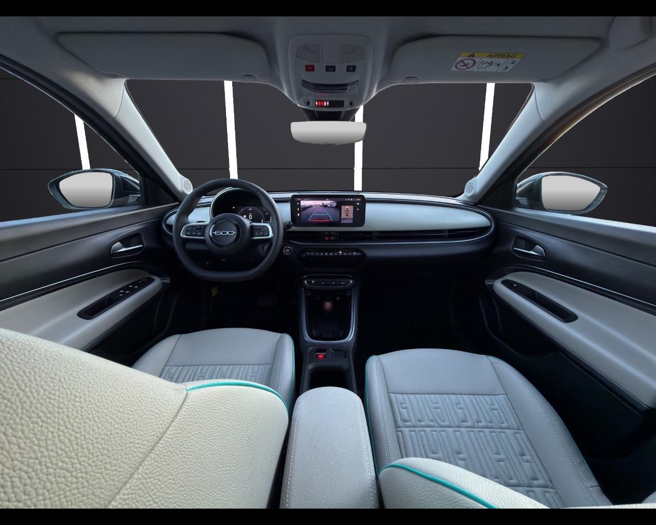 FIAT 600 Hybrid 110 CV DCT MHEV La Prima