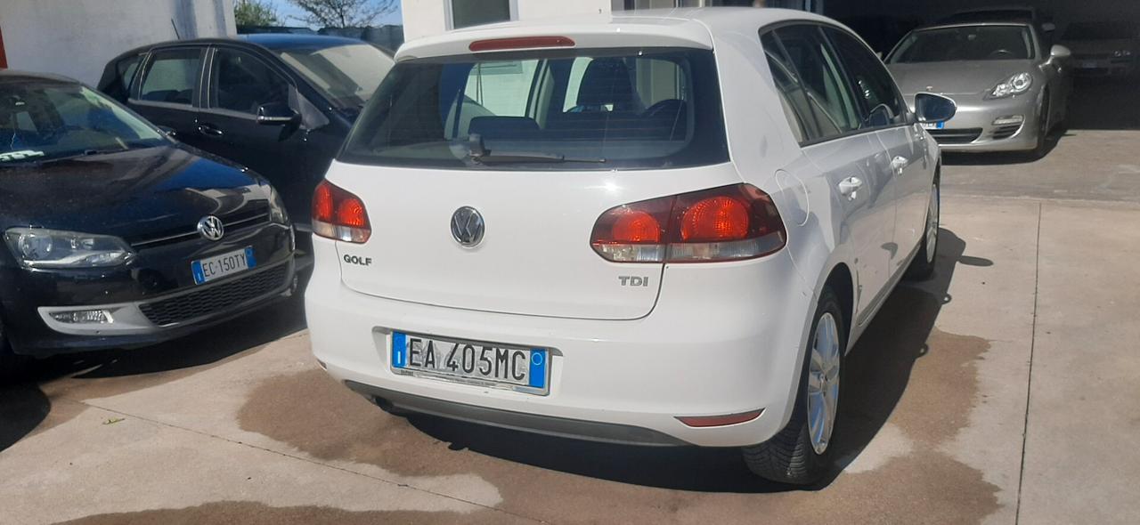 Volkswagen Golf 1.6 TDI DPF 5p. Highline