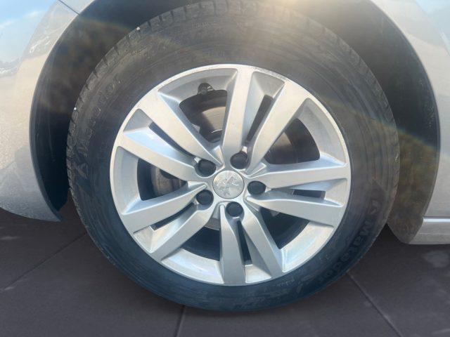 PEUGEOT 308 BlueHDi 130 S&S SW Active Business