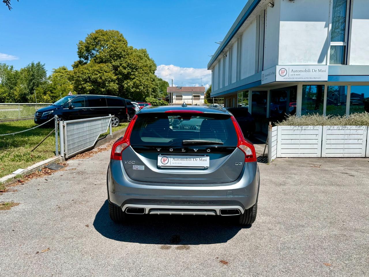 Volvo V60 Cross Country 2.0 d3 Business Plus geartronic 150cv TAGLIANDI VOLVO