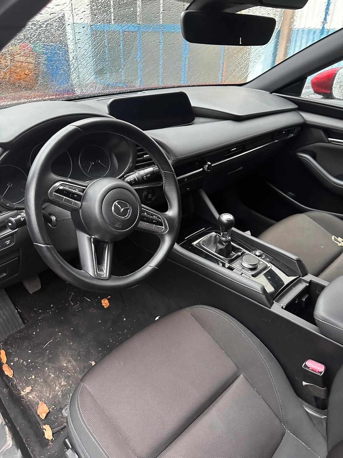 Mazda 3 Mazda3 2.0L e-Skyactiv-G M Hybrid Exclusive