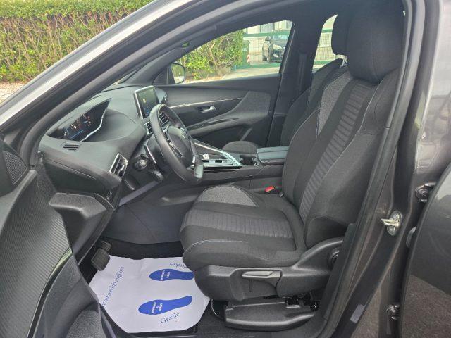 PEUGEOT 3008 BlueHDi 130 S&S EAT8 Active Pack