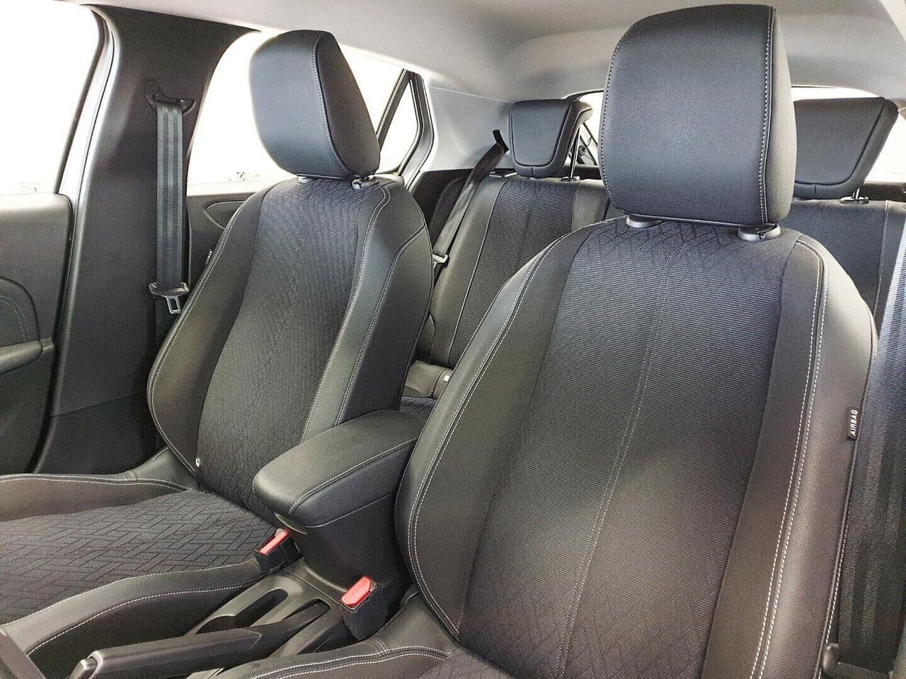 Opel Corsa Elegance 1.2 (75 cv)