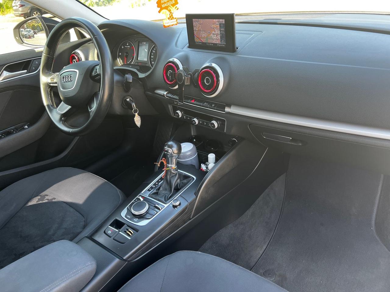 Audi A3 1.6 TDI Ambition #11389