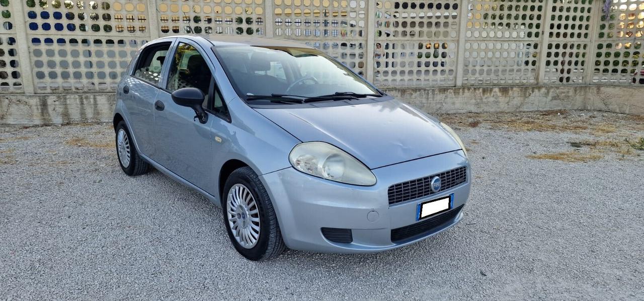 Fiat Grande Punto 1.3 MJT 75 CV 5 porte Dynamic