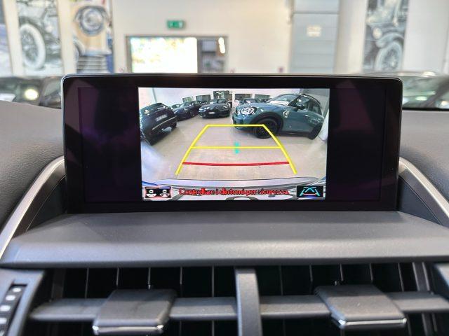 LEXUS NX 300 Hybrid 4WD Luxury - 18" - Camera - Pelle nera