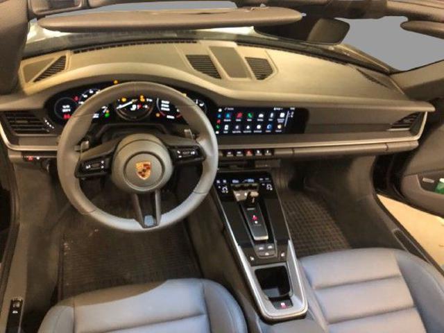 PORSCHE 992 911 Carrera Cabriolet