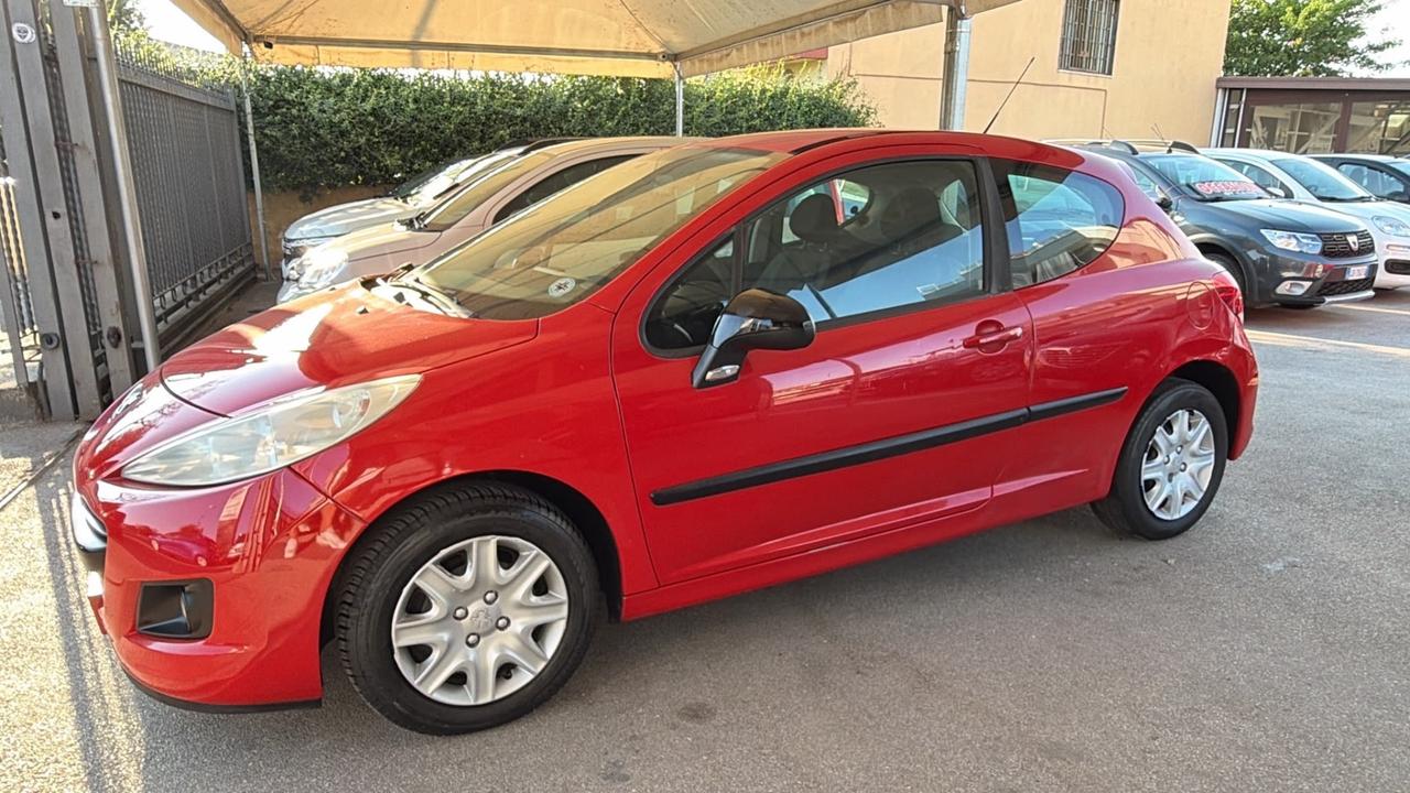 Peugeot 207 1.4 8V 75CV 3p. Energie Sport ECO GPL