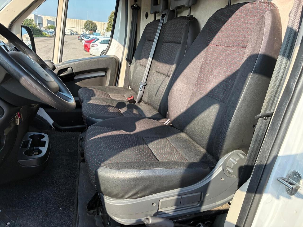 Peugeot Boxer 330 2.2 BlueHDi 140 S&S PM-TM Furgone