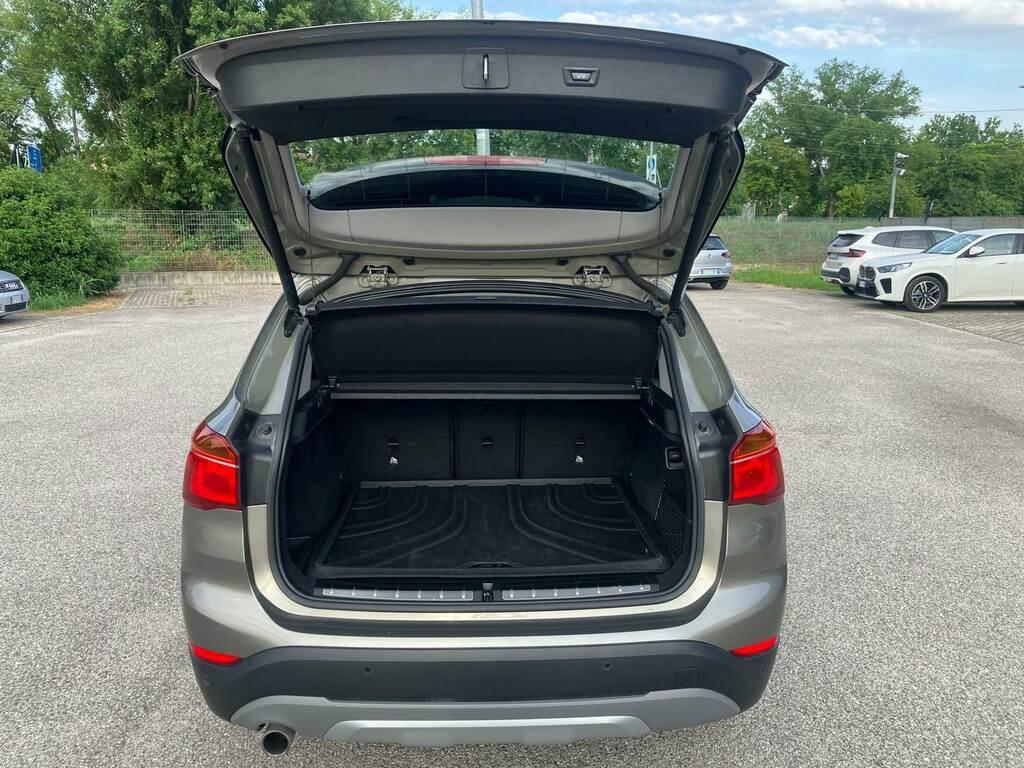 BMW X1 18 i xLine sDrive Auto