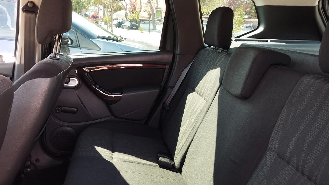 DACIA DUSTER 1.6 B/GPL-GARANZIA FULL