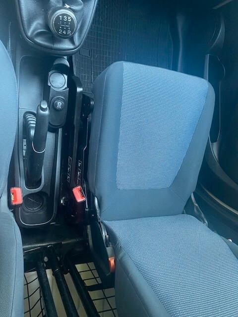 PEUGEOT BIPPER 1.3 DIESEL,55 KW,AUTOCARRO N 1
