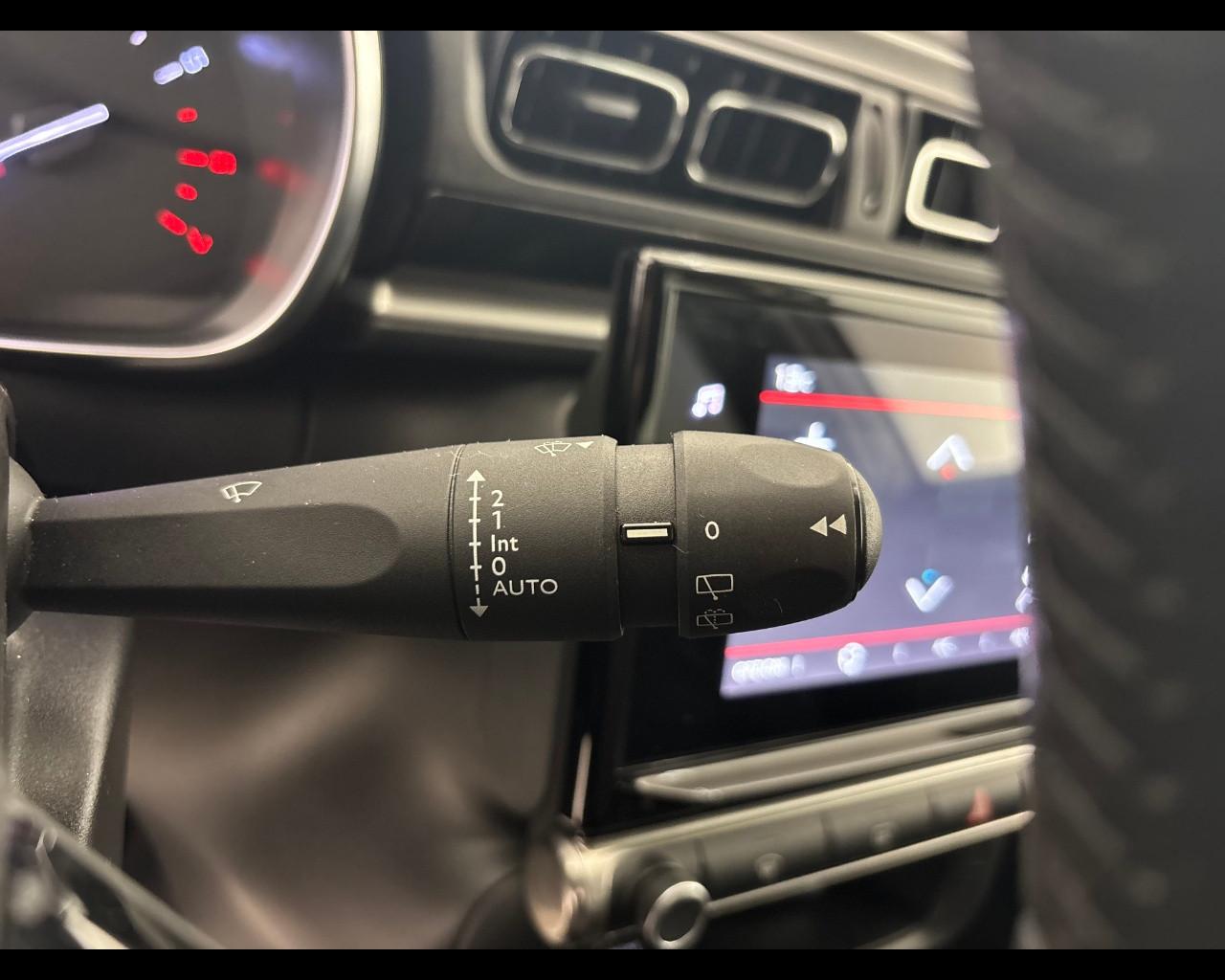 CITROEN C3 1.2 puretech Shine Pack s&s 83cv