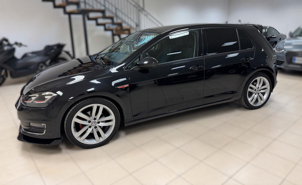 Volkswagen Golf 1.4 TSI 140 CV DSG GTI