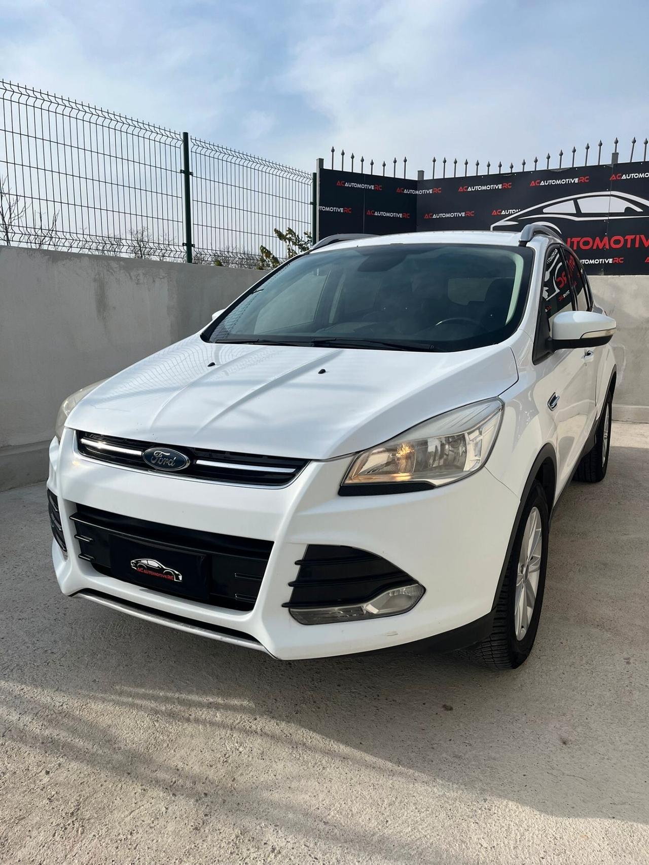 Ford Kuga 2.0 TDCI 120 CV S&S 2WD Titanium