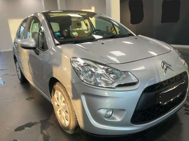 Citroen C3 C3 II 2009 1.4 Exclusive (exclusive style)