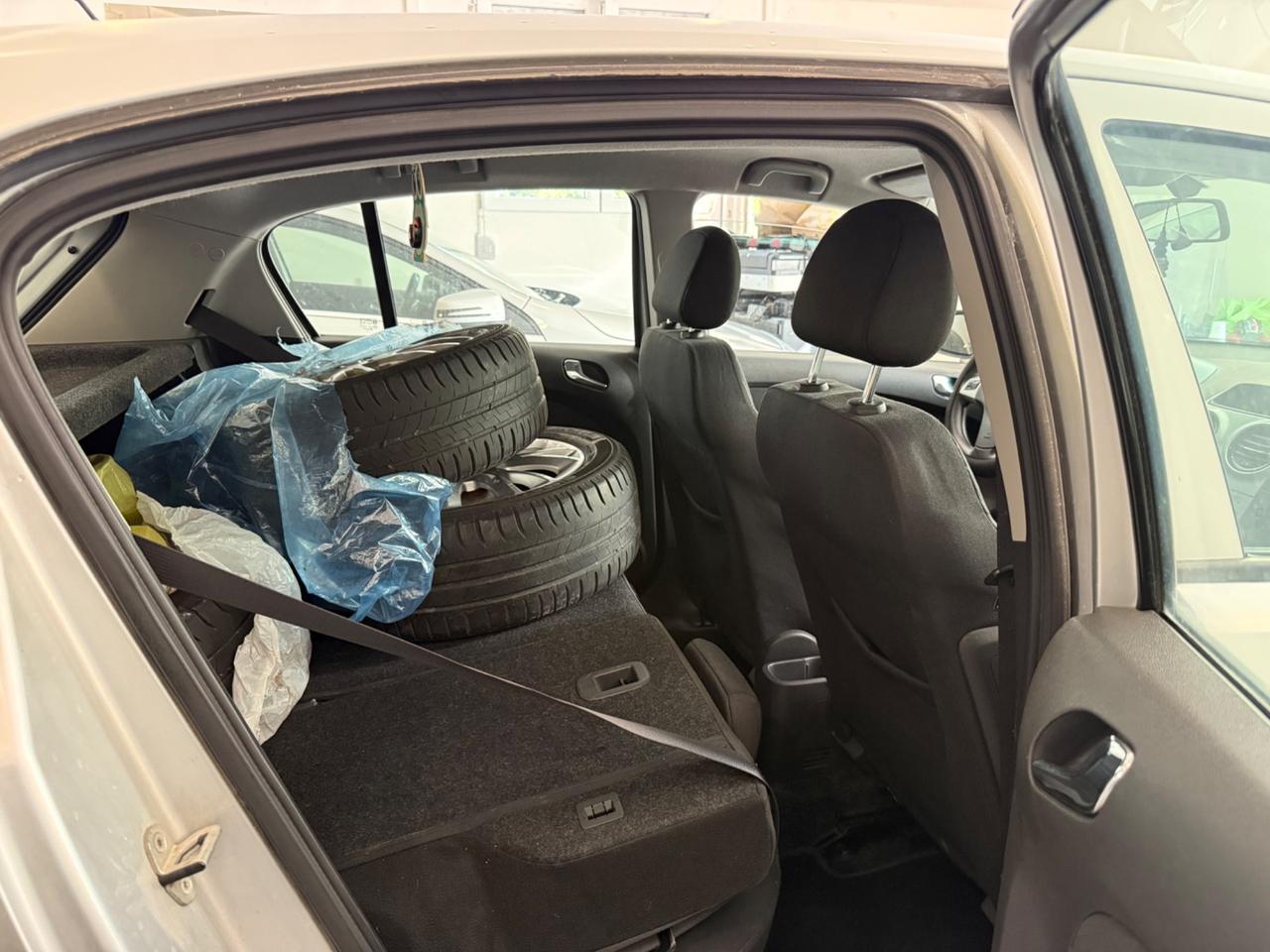 Opel Corsa 1.2 benzina 114.000KM