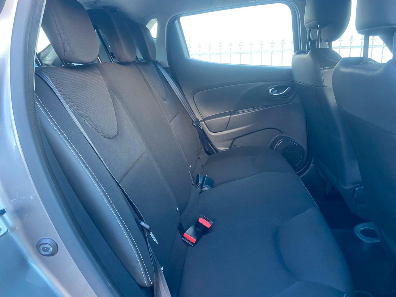 Renault Clio dCi 8V 90 CV Start&Stop 5 porte Energy Duel