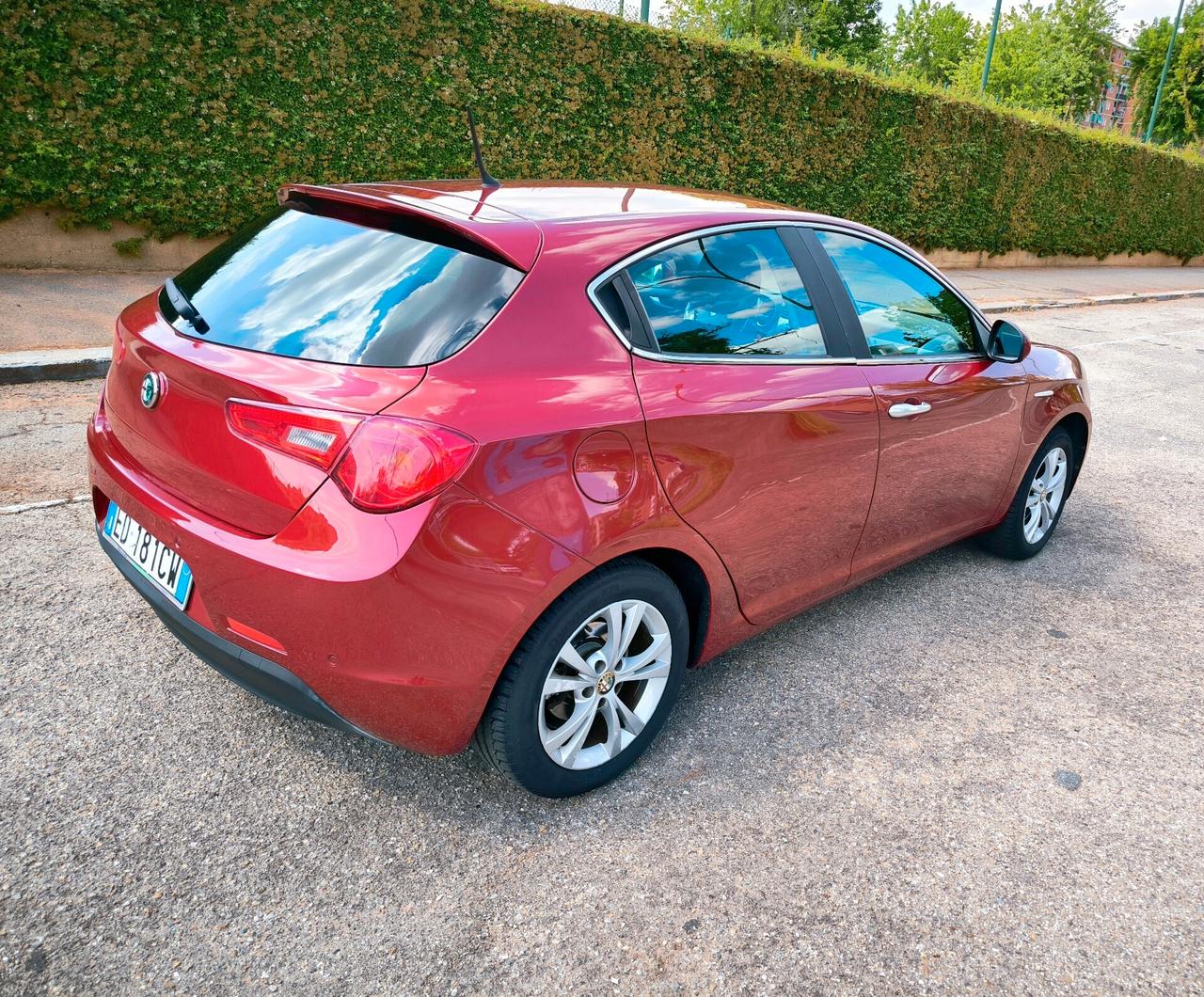 Alfa Romeo Giulietta 1.4 Turbo 120CV DISTINCTIVE