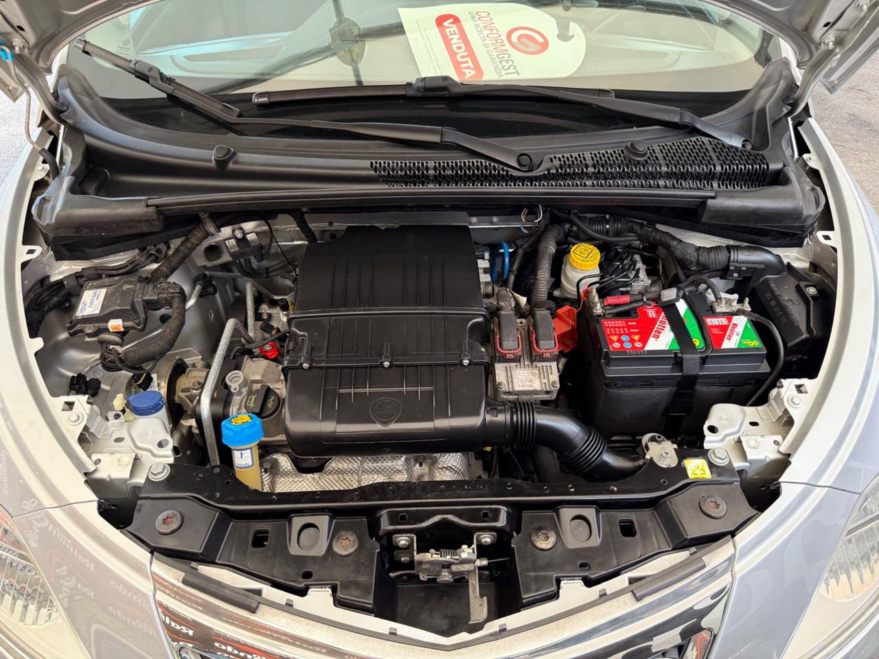 Lancia Ypsilon 1.2 GPL Platinum