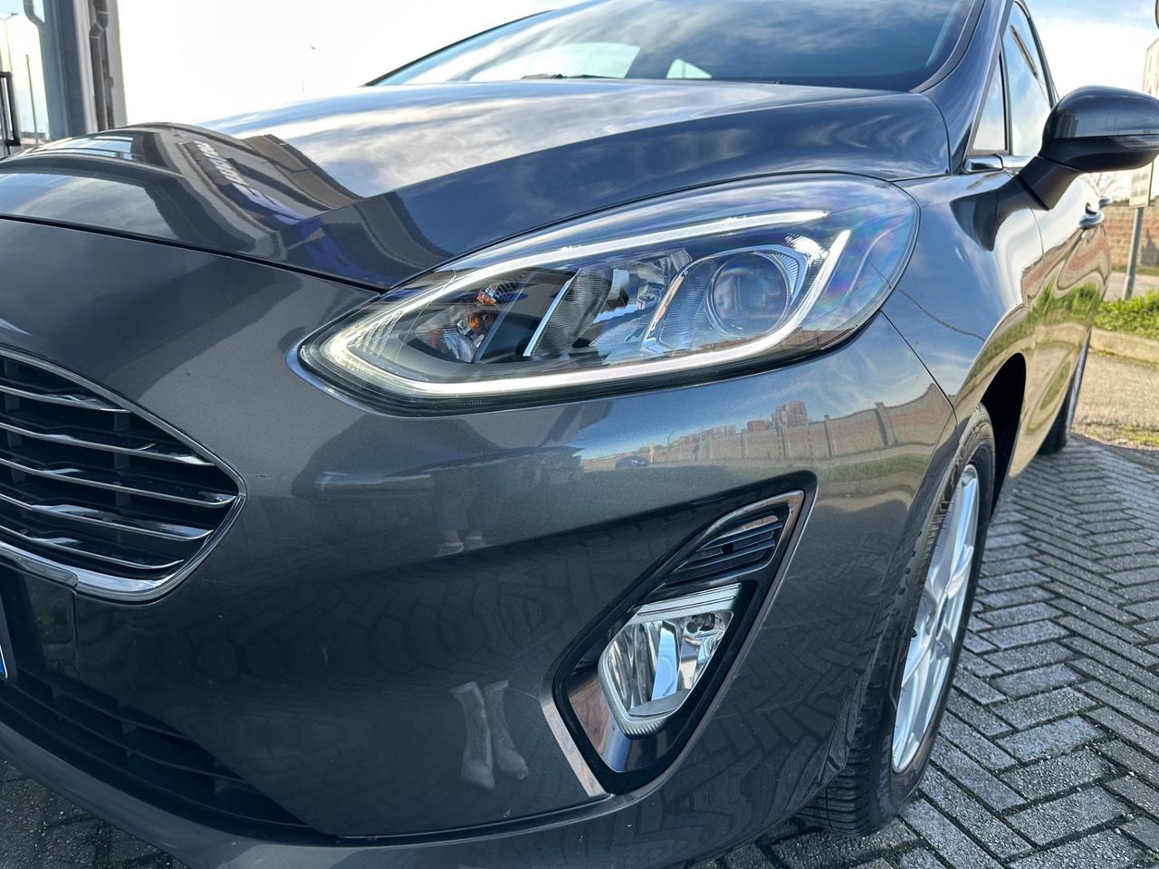 Ford Fiesta 1.0 Ecoboost Hybrid 125 CV 5 porte Titanium