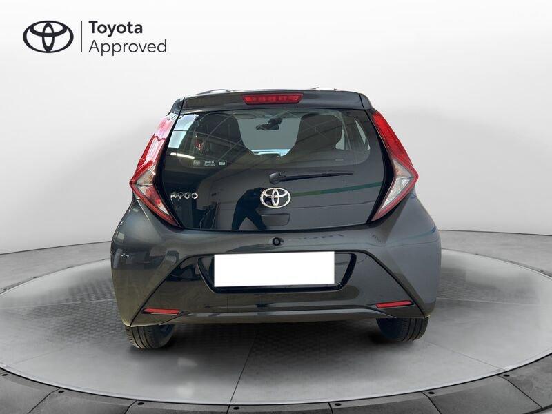 Toyota Aygo 1.0 72 CV x-play