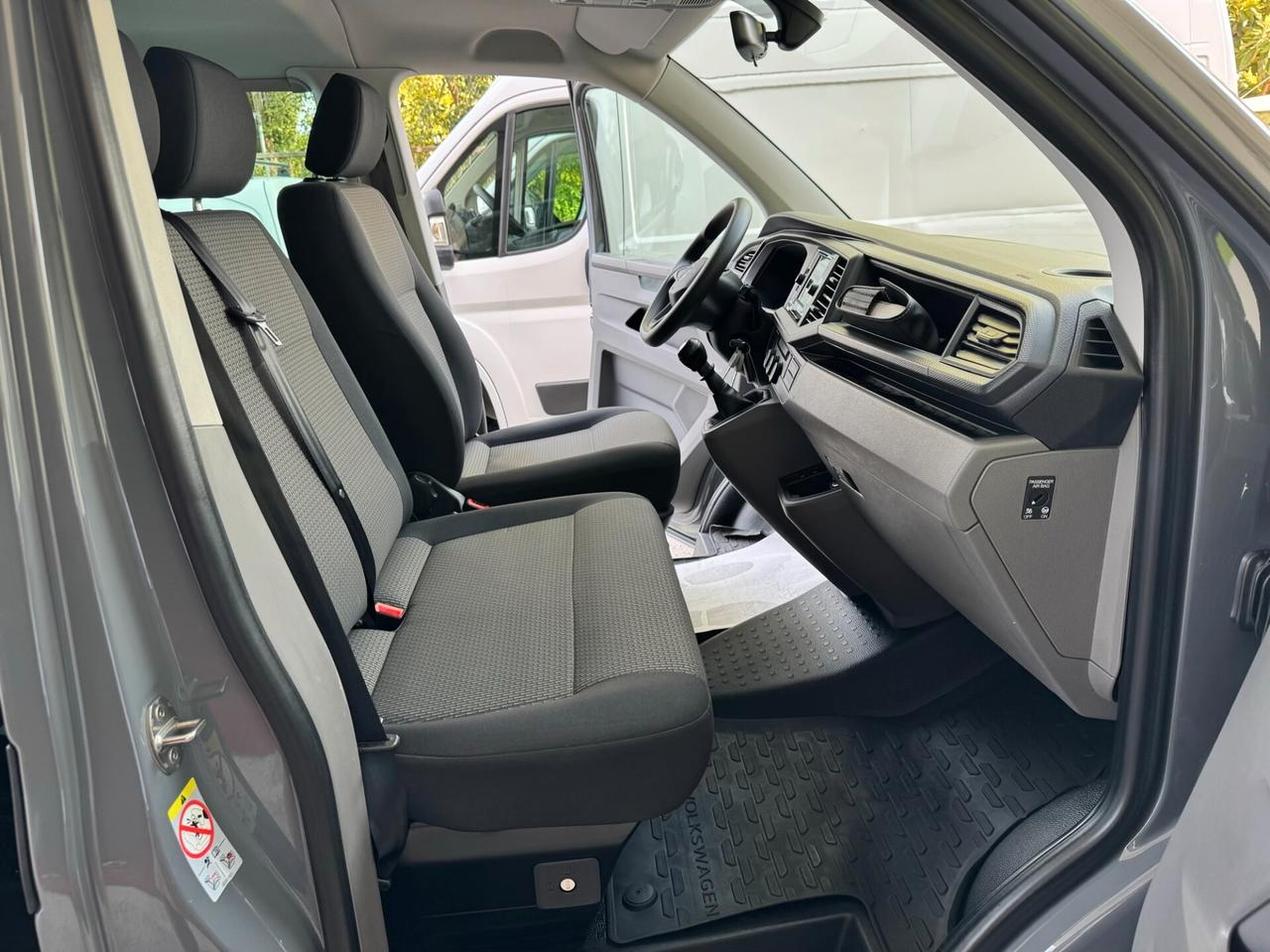 Volkswagen Caravelle T6.1 2.0TDI TREND GARANZIA24M