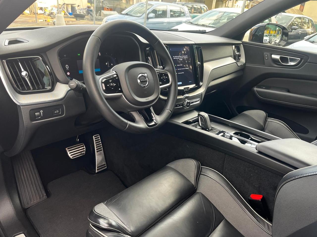 Volvo XC 60 XC60 B4 (d) AWD Geartronic R-design