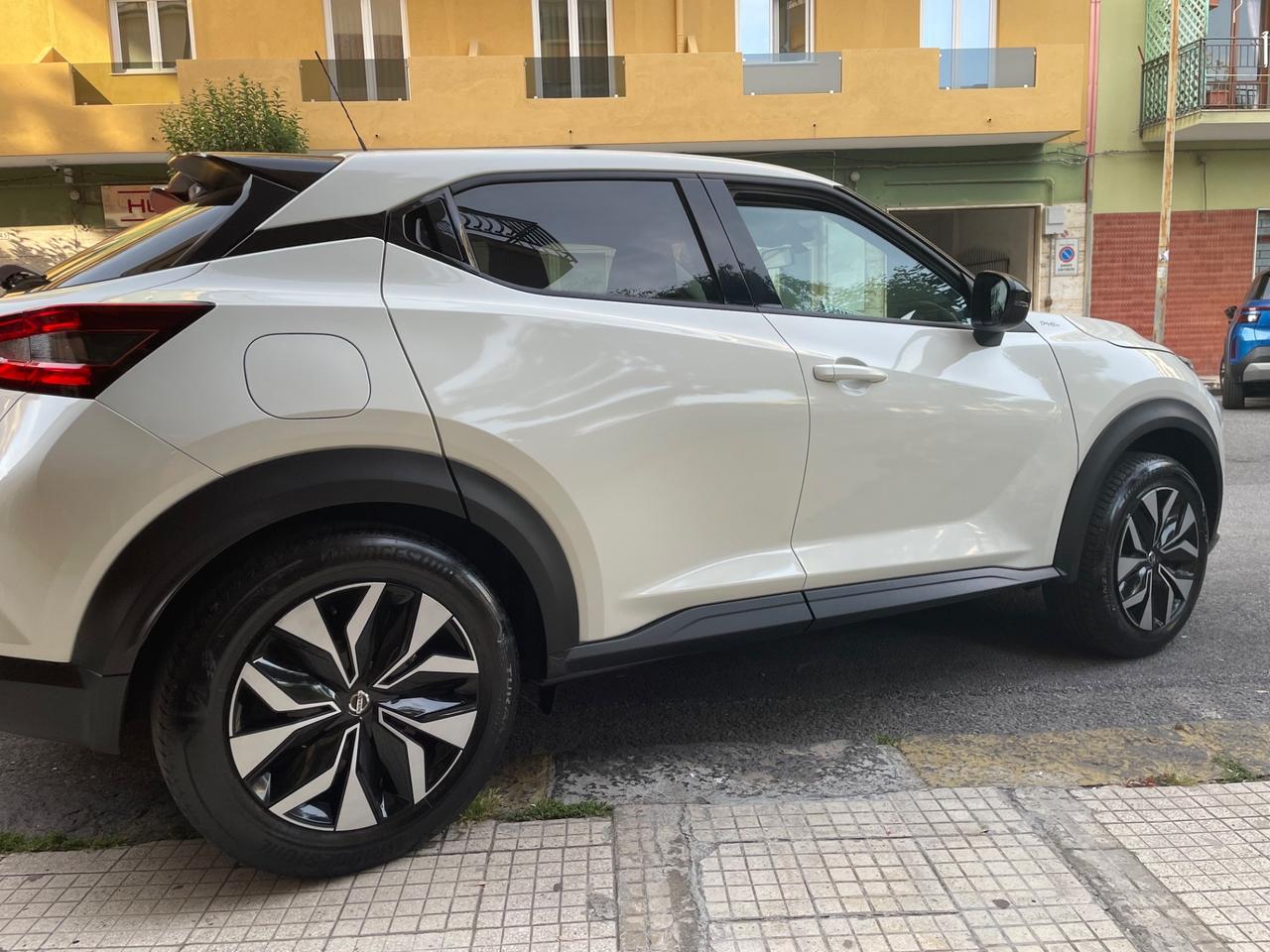 Nissan Juke 1.0 DIG-T 114 CV DCT Acenta “solo 15000km”