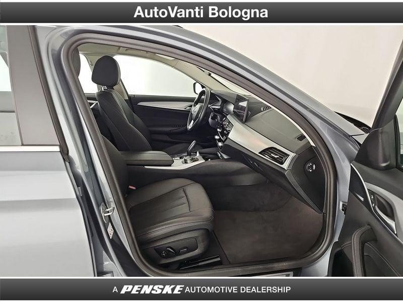 BMW Serie 5 530i 48V xDrive Touring Business