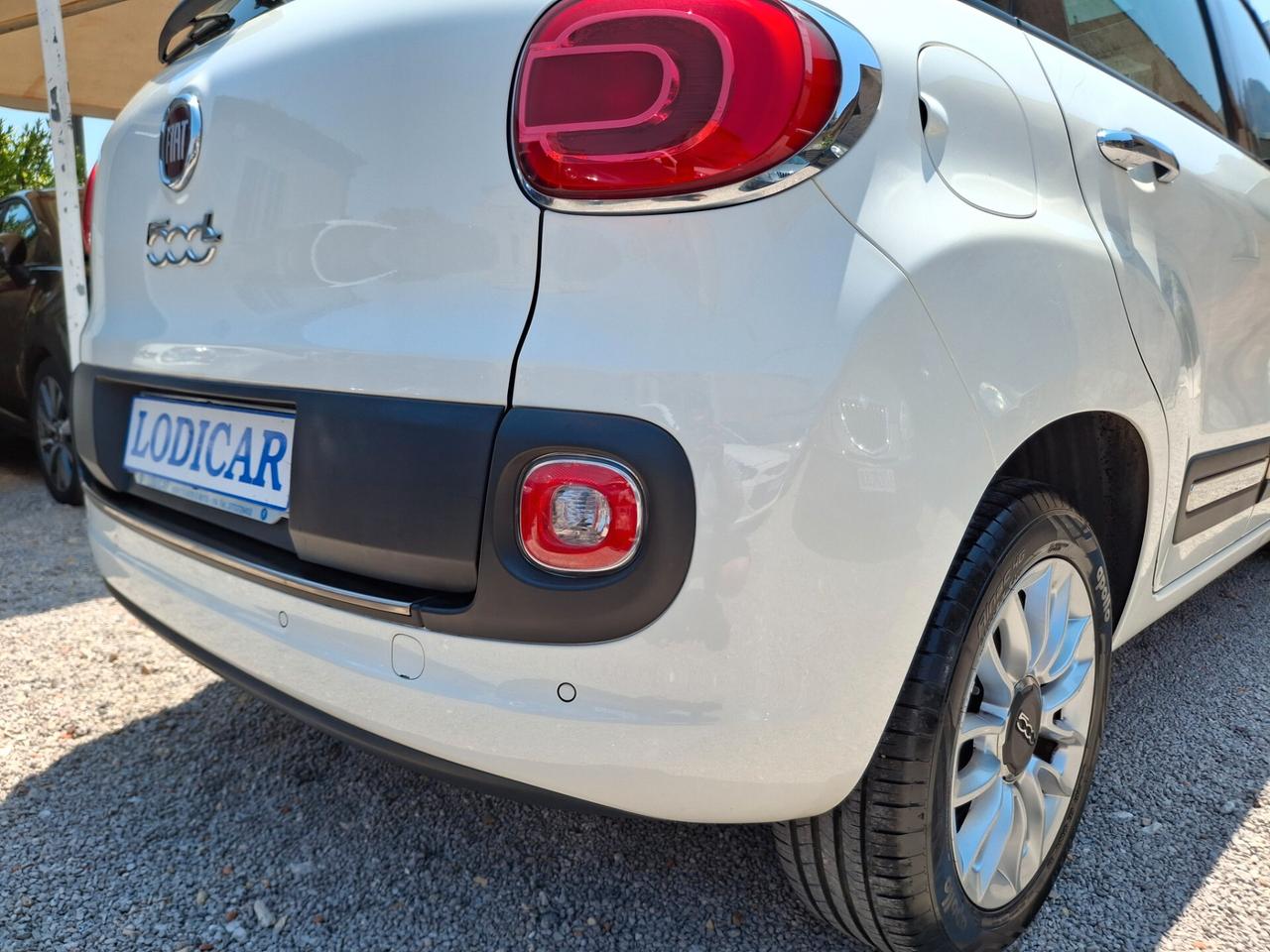 Fiat 500L 1.6 Multijet 105 CV Panoramic Edition Bianco Gelato