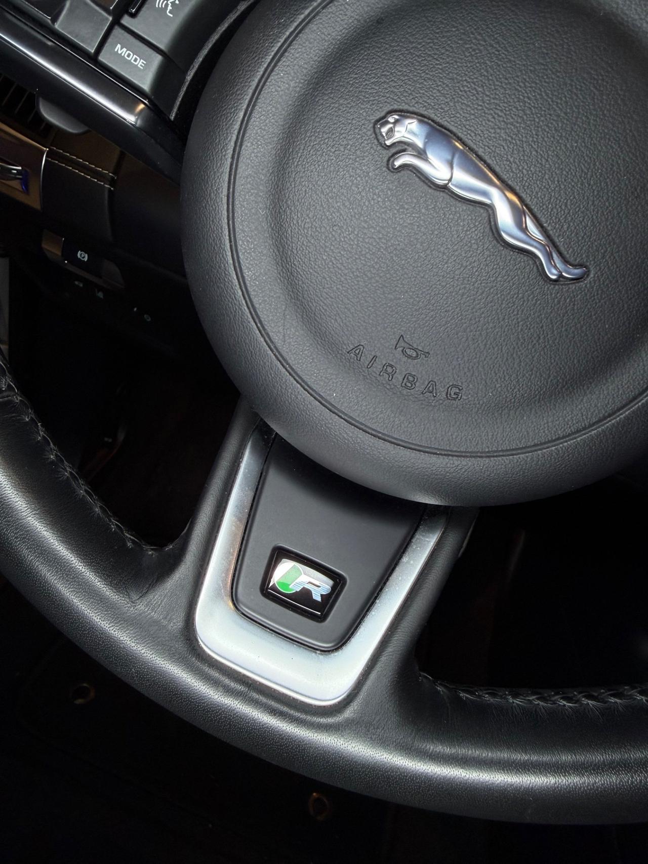 Jaguar E-Pace 2.0D 150 CV R-Dynamic