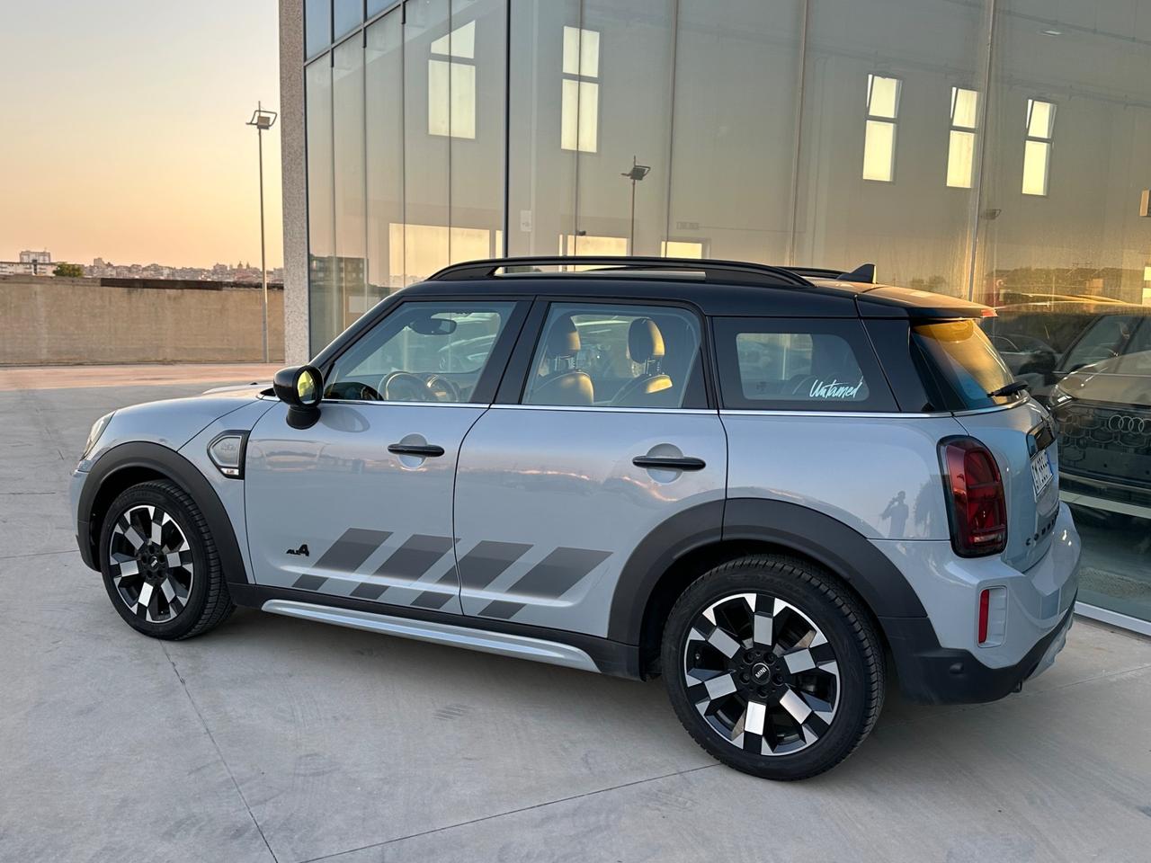 MINI Cooper D Countryman Untamed all4 possibilità noleggio no scorin