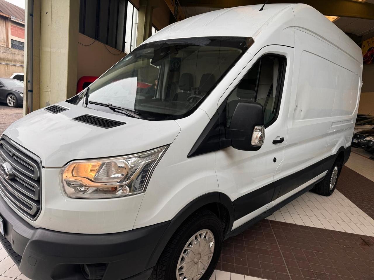 Ford Transit 2.2TDCi 125CV