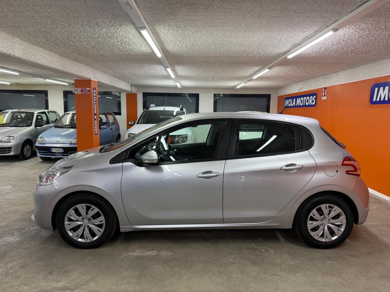 Peugeot 208 1.4 HDi 68 CV 5 porte Active