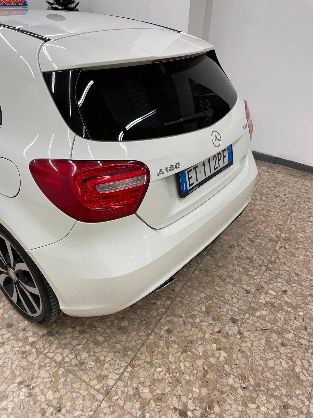 MERCEDES Classe A180 d Sport NEOPATENTATI Garanzia 12 MESI