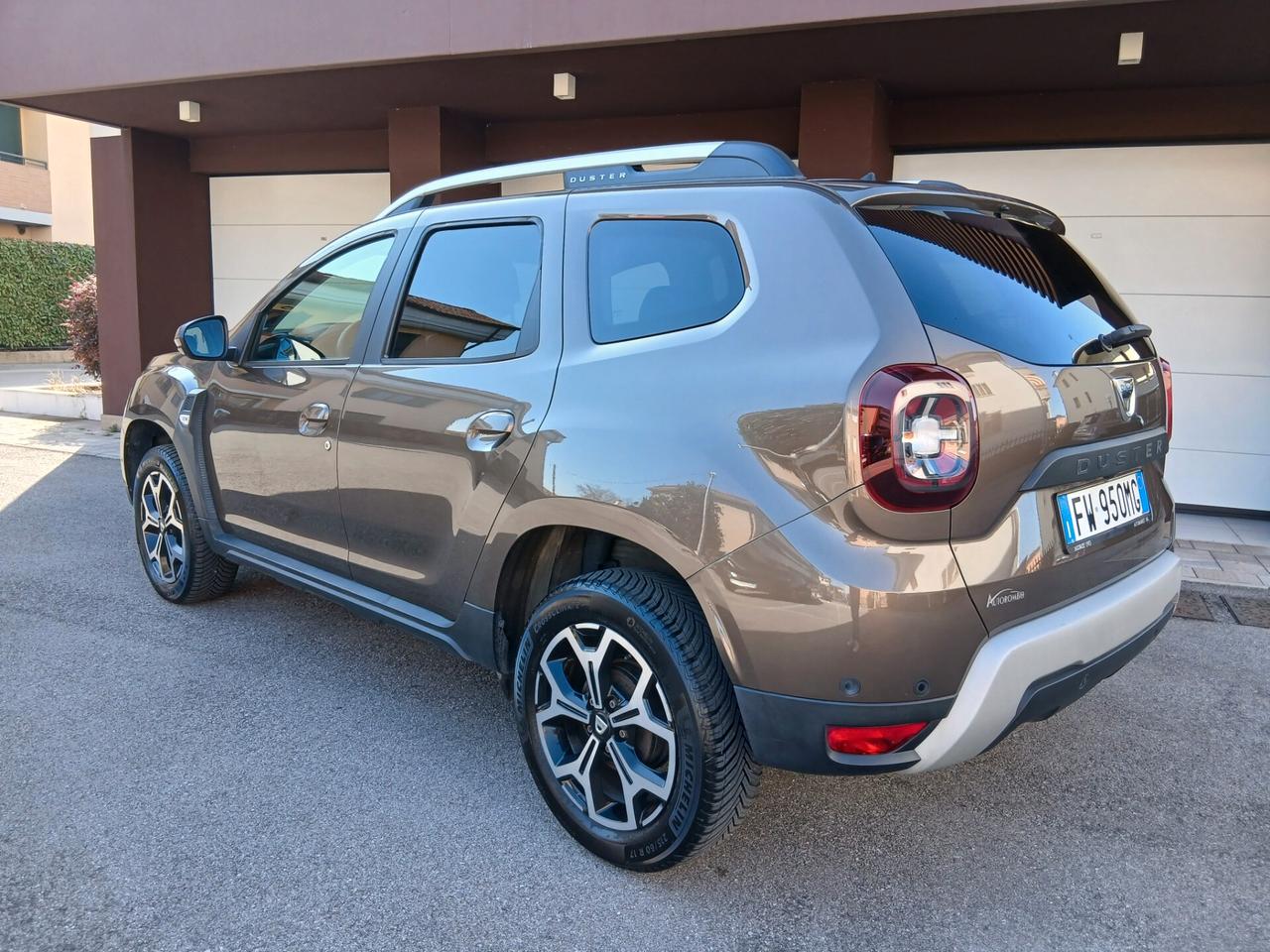 Dacia Duster 1.6 SCe GPL 4x2 Prestige tua a € 199 mese