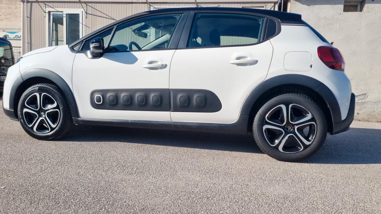 Citroen C3 PureTech 82 Shine-82CV-60KW-