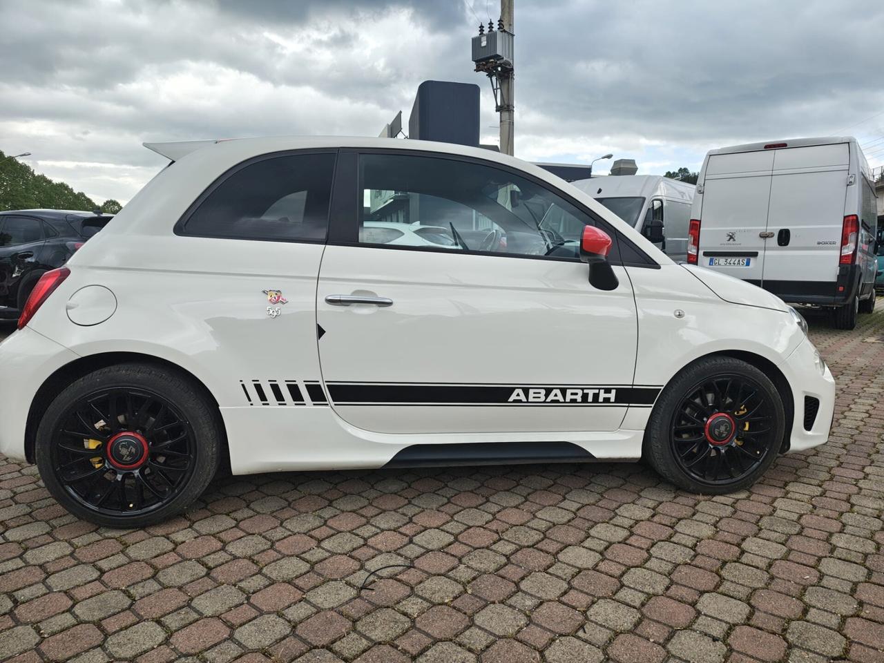 Abarth 595 1.4 Turbo T-Jet 145 CV