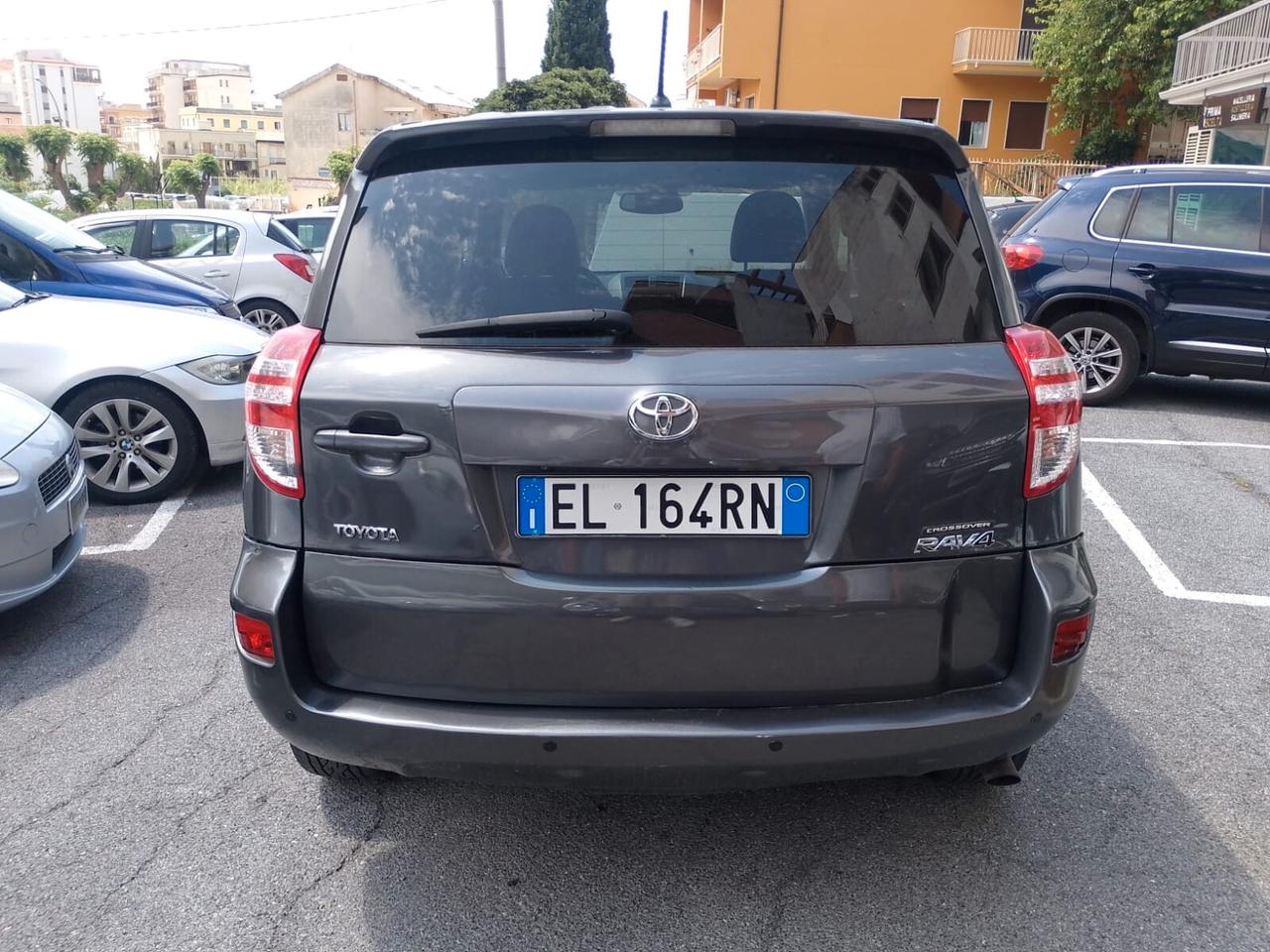 Toyota RAV 4 RAV4 2.2 D-CAT A/T 4WD Lounge