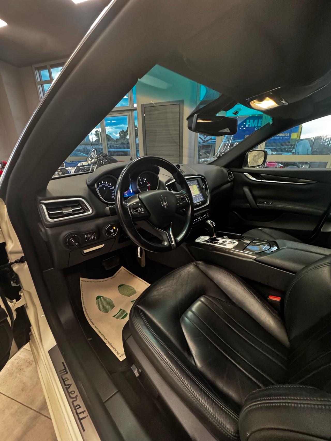 MASERATI GHIBLI 3.0 DIESEL V6 250CV