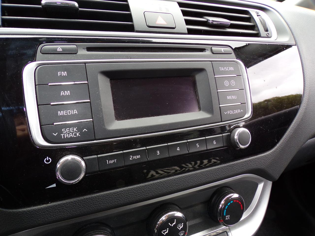 Kia Rio 1.2 CVVT 5p. Cool
