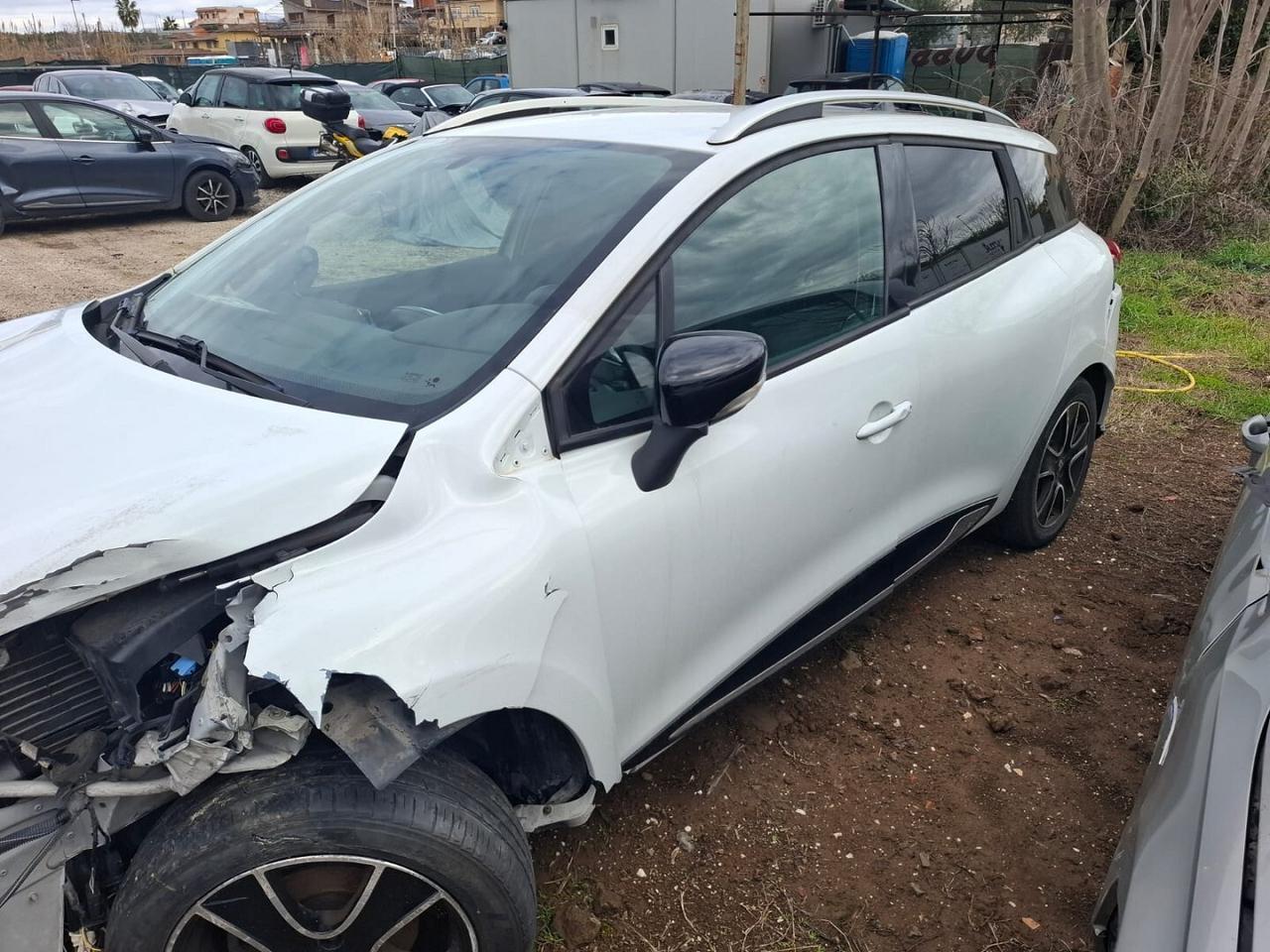 RENAULT CLIO SPORTER C.NATIONAL DCI SINISTRATA